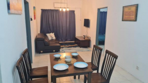 NO TOURIST 4th floor NO LIFT Comfortable 3 Room 6pax Bkt Jalil 1 free parking